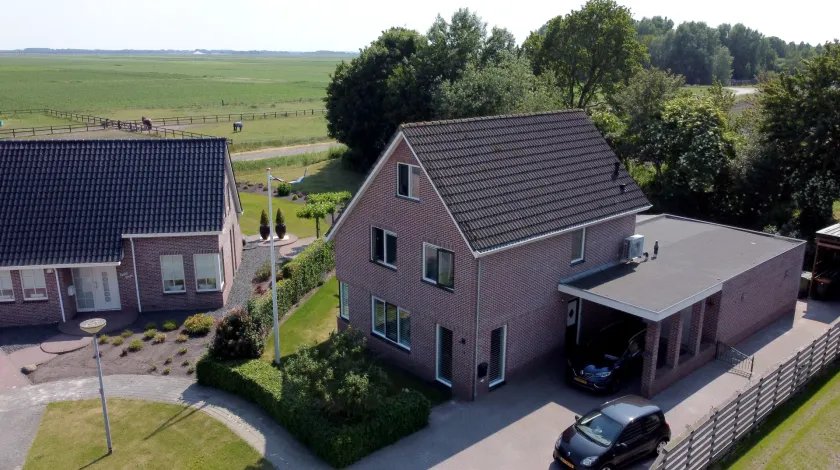 2 huizen in plattelandsomgeving