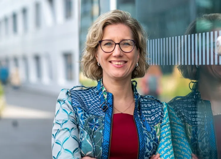 Portretfoto Vera Haaksma