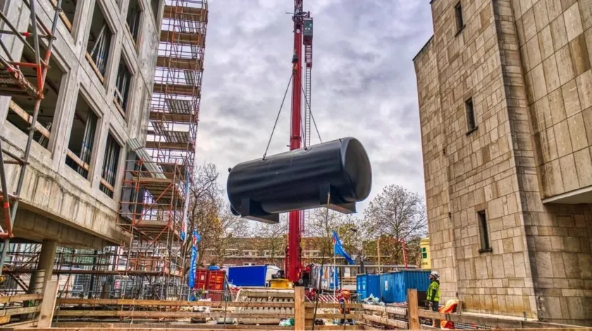 Werkzaamheden bij de aanleg van een ZLT-net in Heerlen